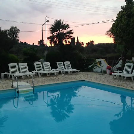Athina Aparthotel