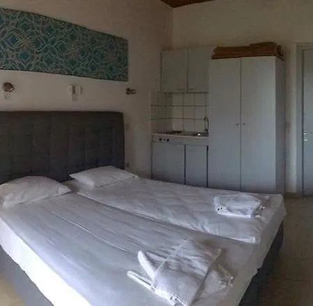Athina Apartmanhotel Kávosz