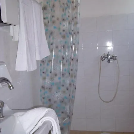 Athina Apartmanhotel 3*