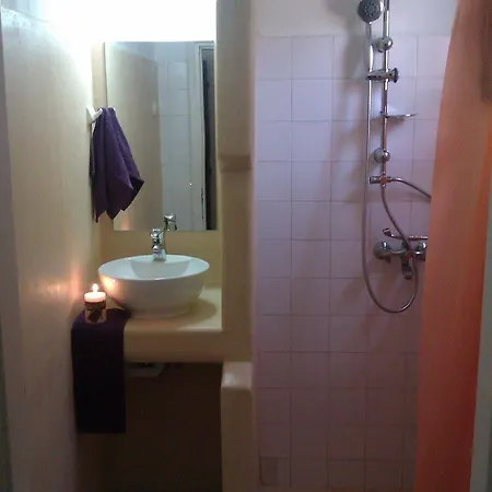 Athina 3* Kávos